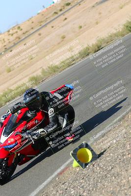 media/Oct-16-2022-TrackXperience (Sun) [[236a00b5b6]]/Group 3/session 2 turn 11/